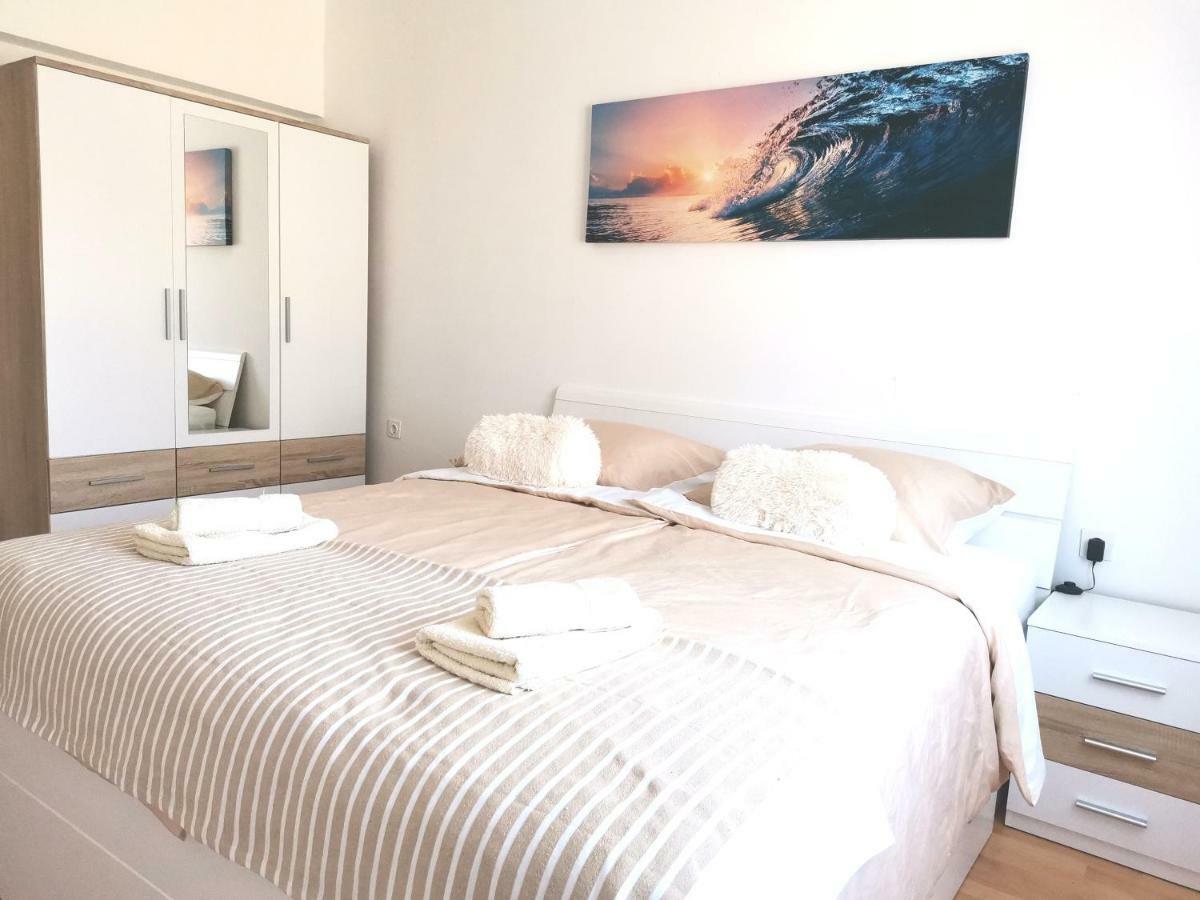 Apartments Regi Медулин Экстерьер фото